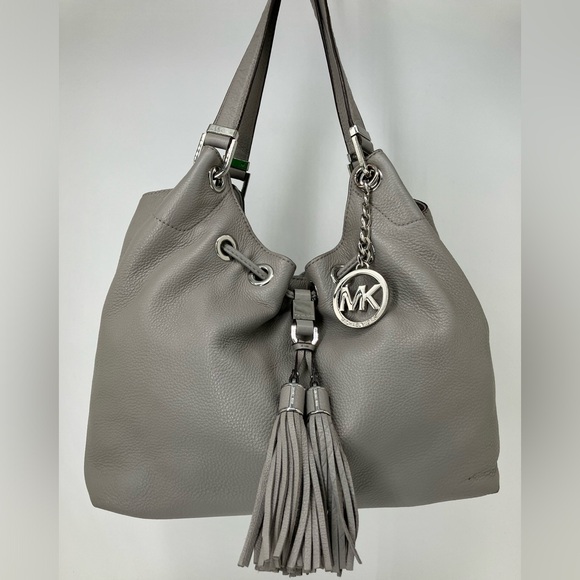 MICHAEL KORS Gray Camden Drawstring Hobo Shoulder Bag - Picture 2 of 16